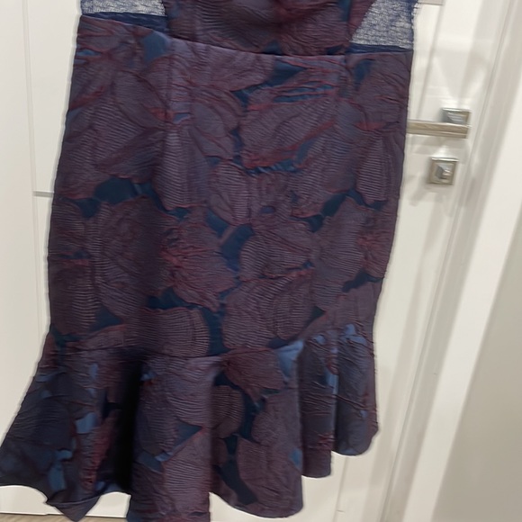 Monique lhuillier dress - Picture 13 of 13